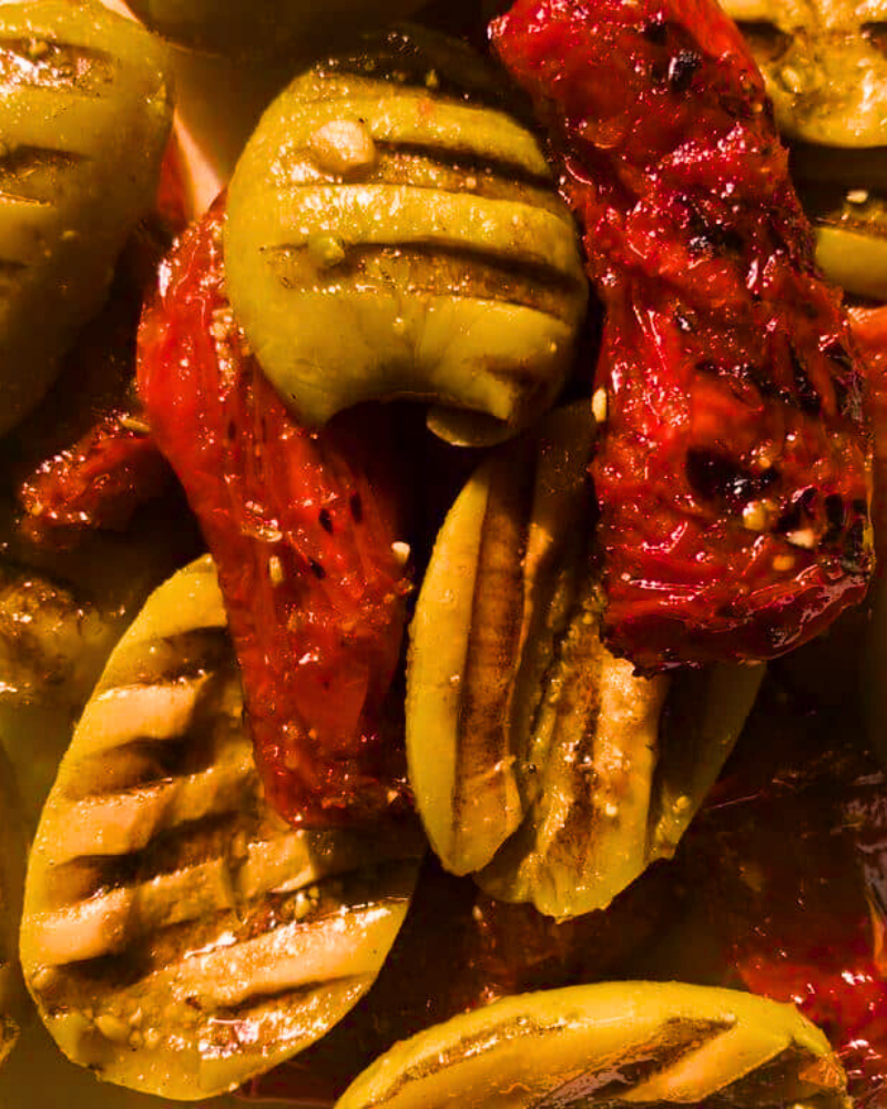 Izgara Mix Zeytin Salatası